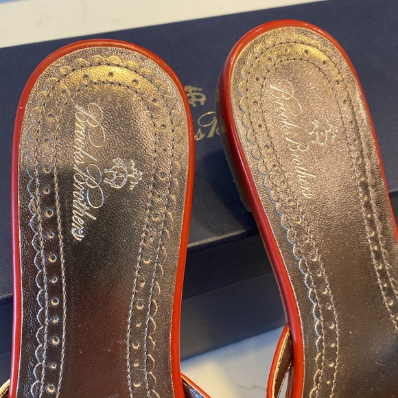Brooks Brothers Red and White Leather Sandals - Picture 3 of 5